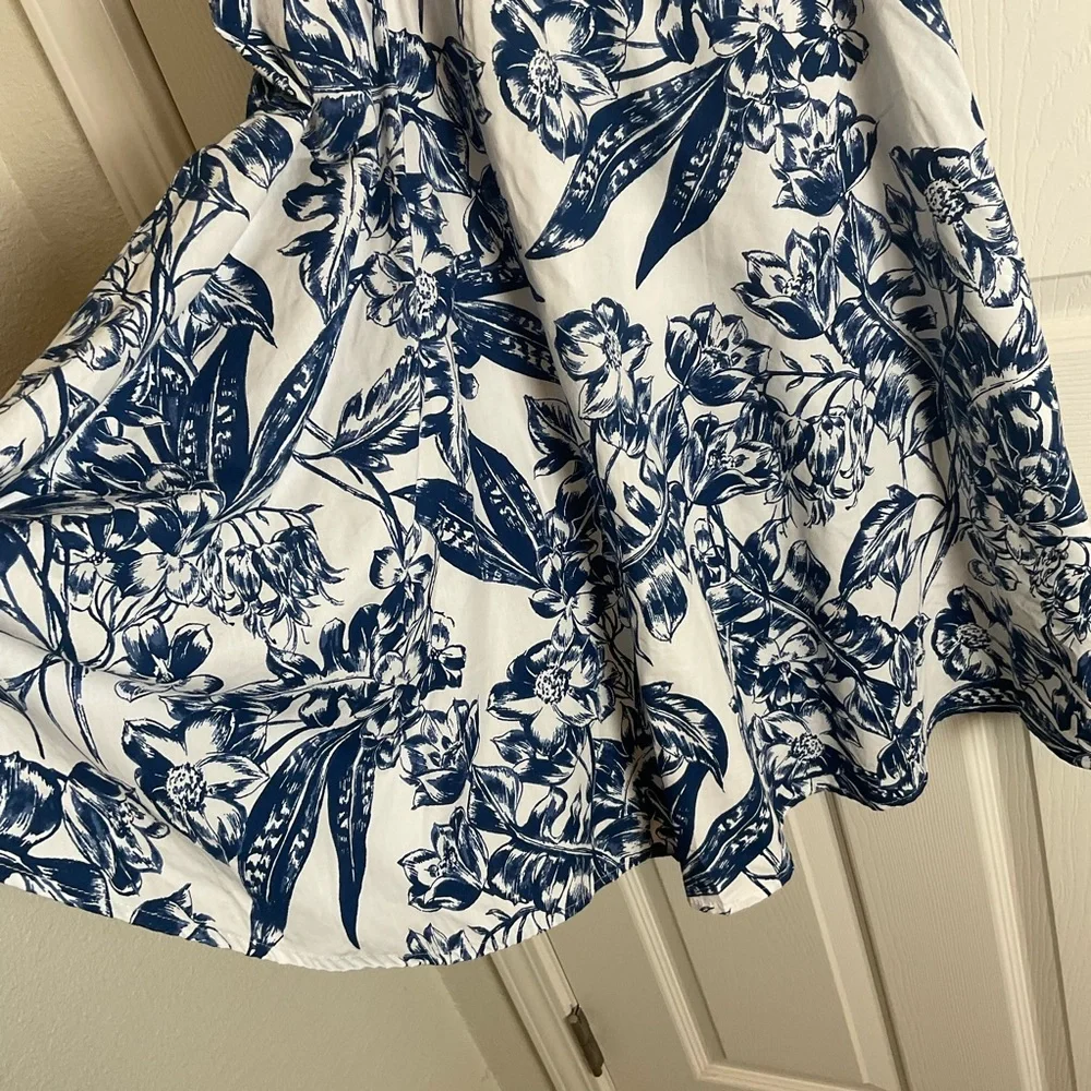 Abercrombie Ruched Puff Sleeve Blue Floral Print Mini Dress Size Medium NWT - Picture 7 of 16